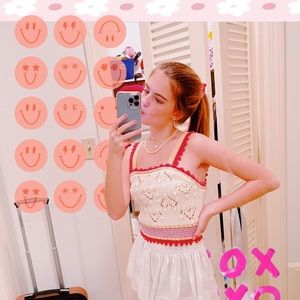 knit top from zara. didn’t really like the way it fit me, but i’m still obsessed